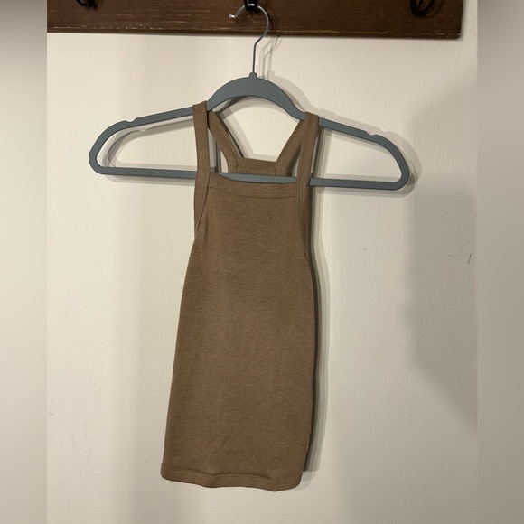Me To We Small Brown Tan Women’S Tank Top. - Picture 2 of 7